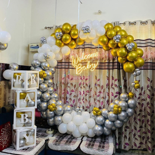 Welcome Baby Golden Balloon Decor